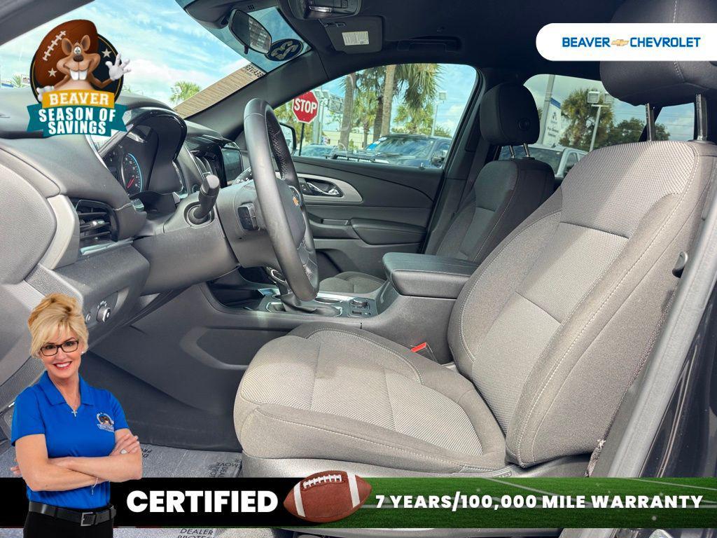 used 2023 Chevrolet Traverse car, priced at $32,997