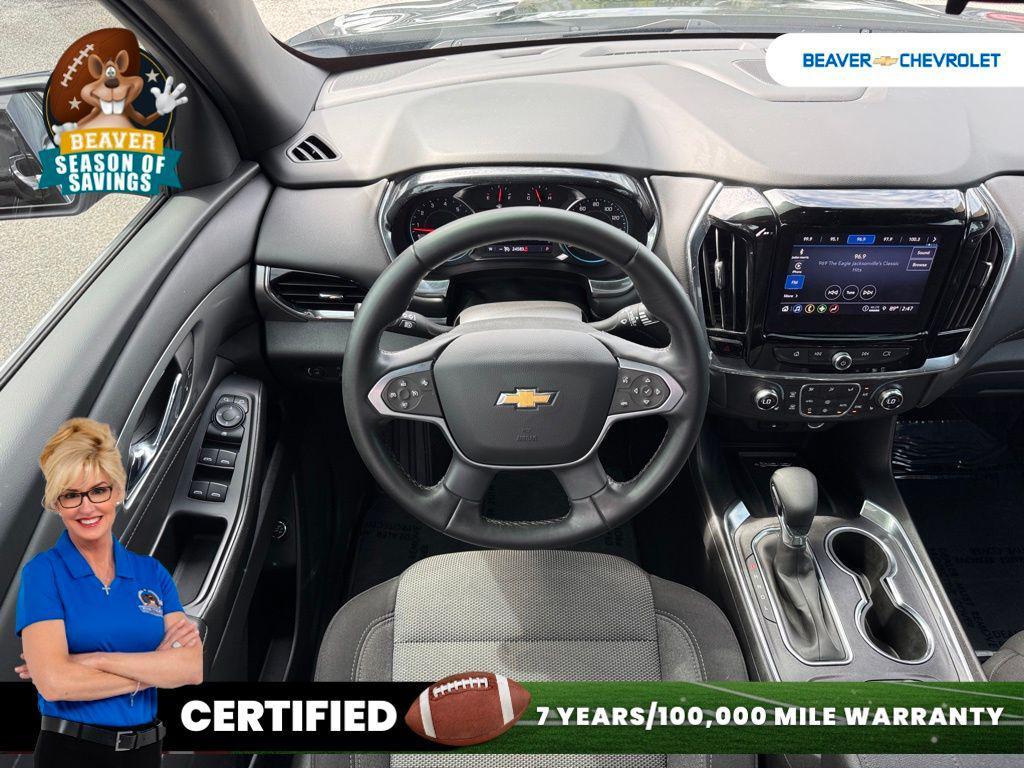 used 2023 Chevrolet Traverse car, priced at $32,997