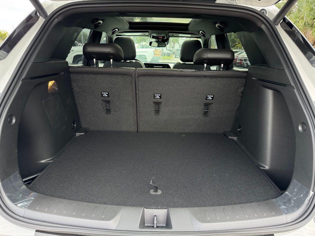 new 2026 Chevrolet TrailBlazer car, priced at $33,520