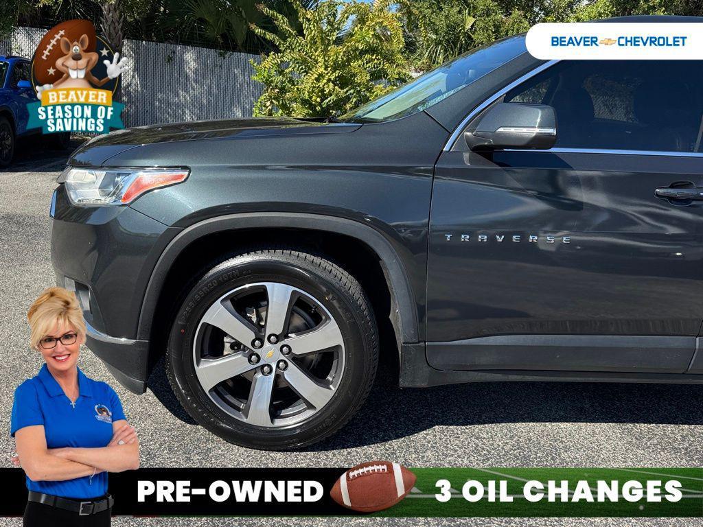 used 2021 Chevrolet Traverse car, priced at $19,403
