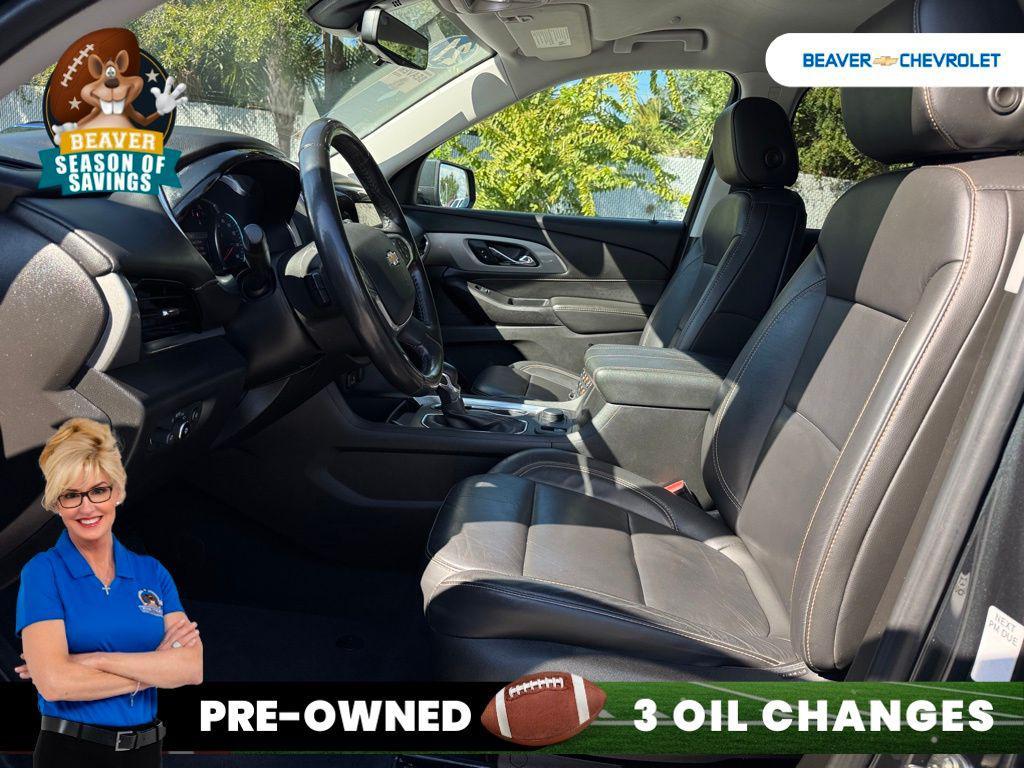 used 2021 Chevrolet Traverse car, priced at $19,403
