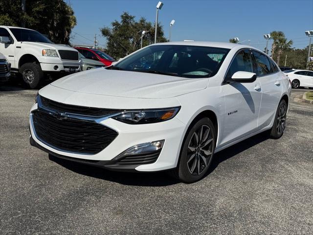 new 2025 Chevrolet Malibu car, priced at $27,995