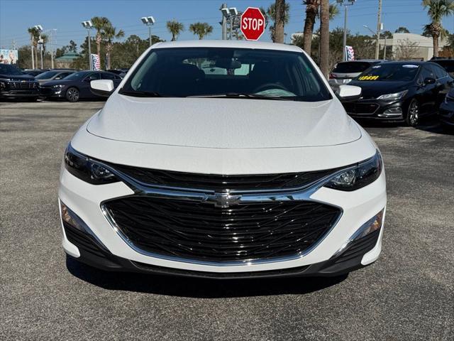 new 2025 Chevrolet Malibu car, priced at $27,995