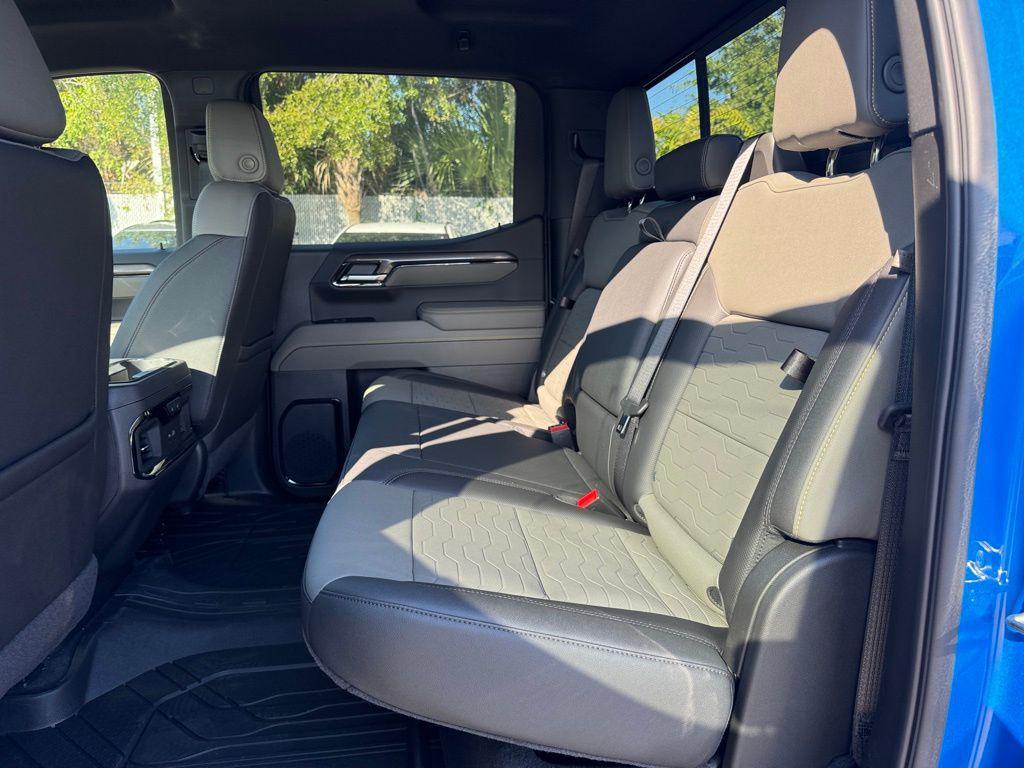 new 2025 Chevrolet Silverado 1500 car, priced at $74,085