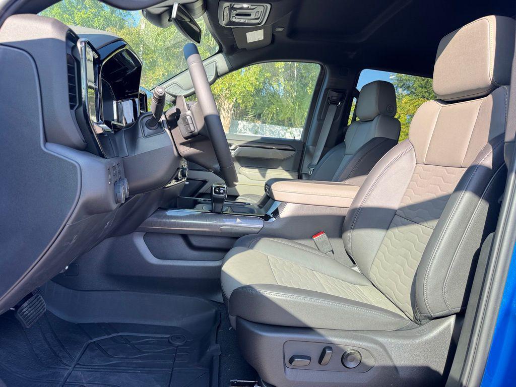 new 2025 Chevrolet Silverado 1500 car, priced at $74,085
