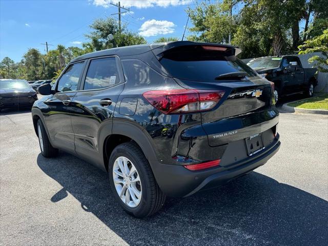 new 2025 Chevrolet TrailBlazer car, priced at $25,680