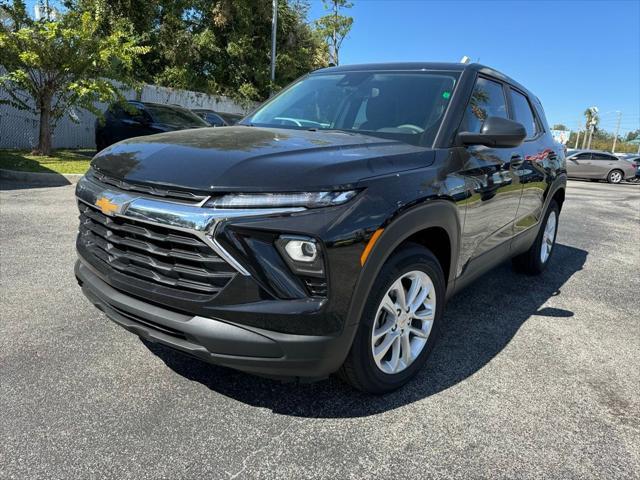 new 2025 Chevrolet TrailBlazer car, priced at $25,680