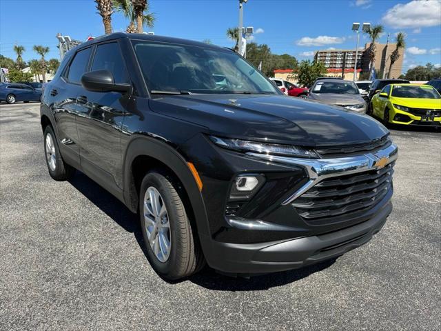 new 2025 Chevrolet TrailBlazer car, priced at $25,680