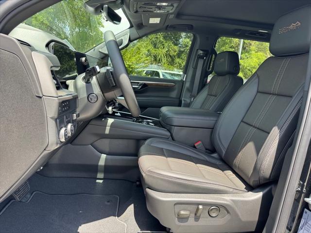 new 2025 Chevrolet Suburban car, priced at $88,105