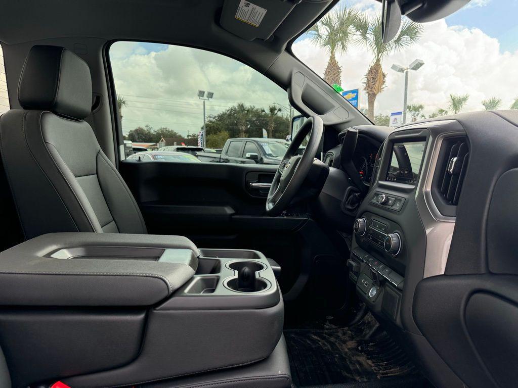 new 2025 Chevrolet Silverado 2500 car, priced at $48,320