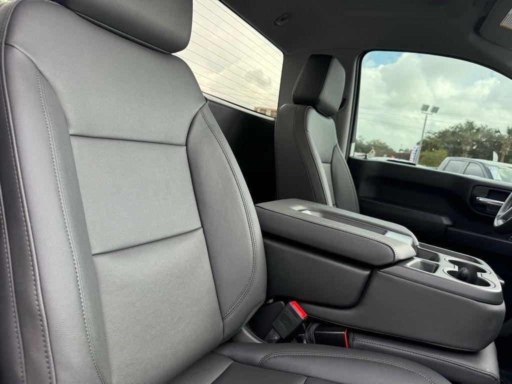 new 2025 Chevrolet Silverado 2500 car, priced at $48,320