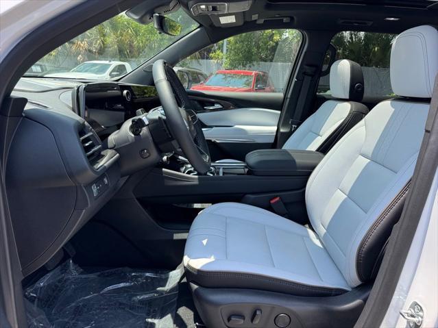 new 2025 Chevrolet Traverse car, priced at $56,330