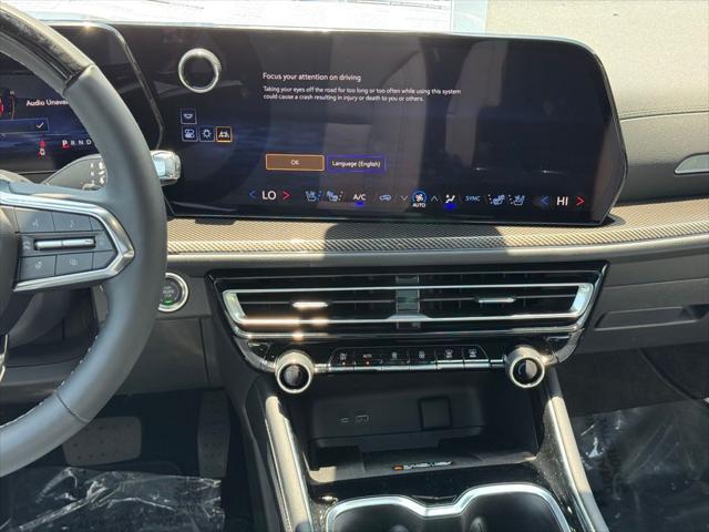 new 2025 Chevrolet Traverse car, priced at $56,330