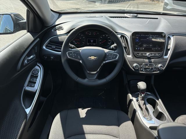 new 2024 Chevrolet Malibu car, priced at $27,095