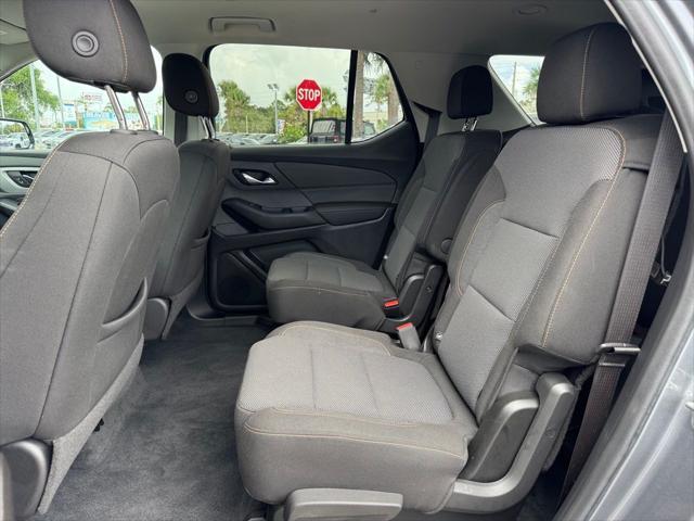 used 2020 Chevrolet Traverse car, priced at $24,648
