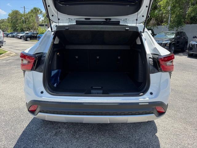 new 2025 Chevrolet Trax car, priced at $24,135