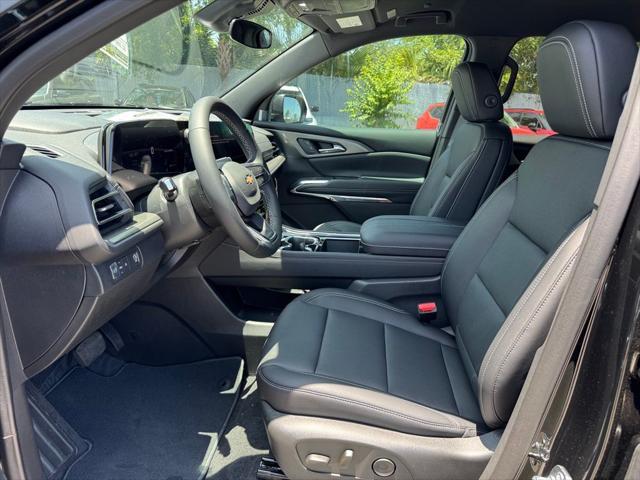 new 2025 Chevrolet Traverse car, priced at $43,494