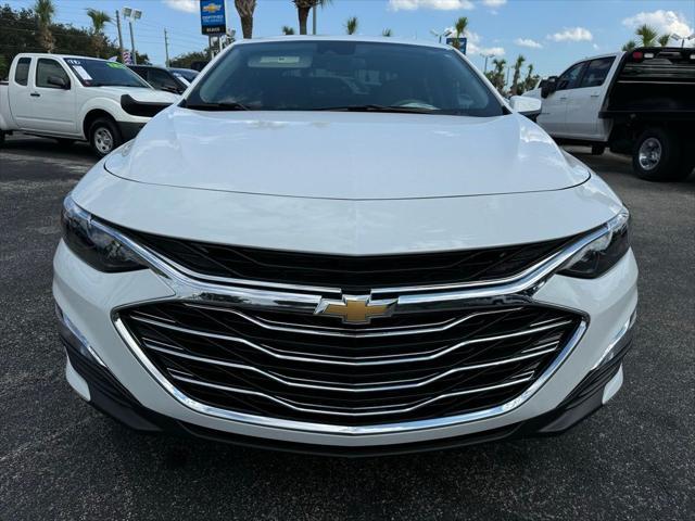 new 2025 Chevrolet Malibu car, priced at $26,995