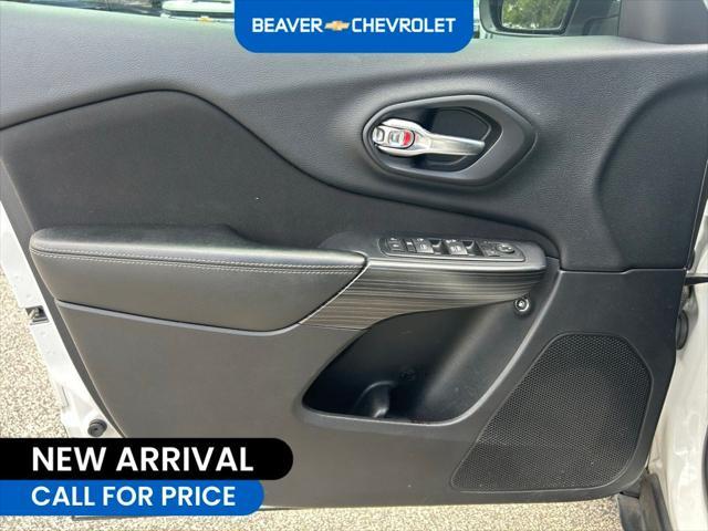 used 2017 Jeep Cherokee car, priced at $11,997