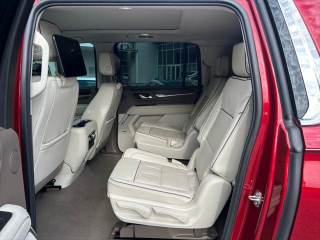 used 2023 GMC Yukon XL car, priced at $61,812