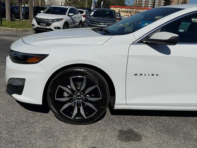 new 2025 Chevrolet Malibu car, priced at $27,995