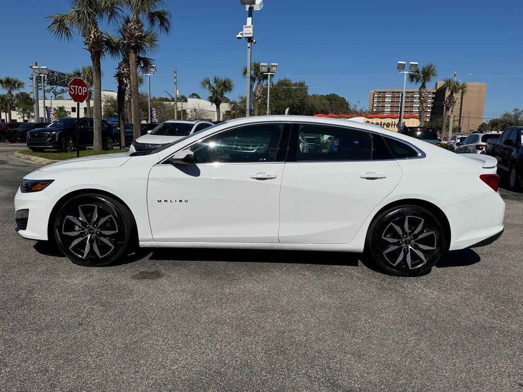 new 2025 Chevrolet Malibu car, priced at $27,995