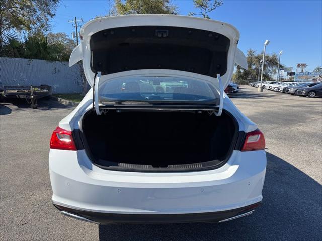 new 2025 Chevrolet Malibu car, priced at $27,995