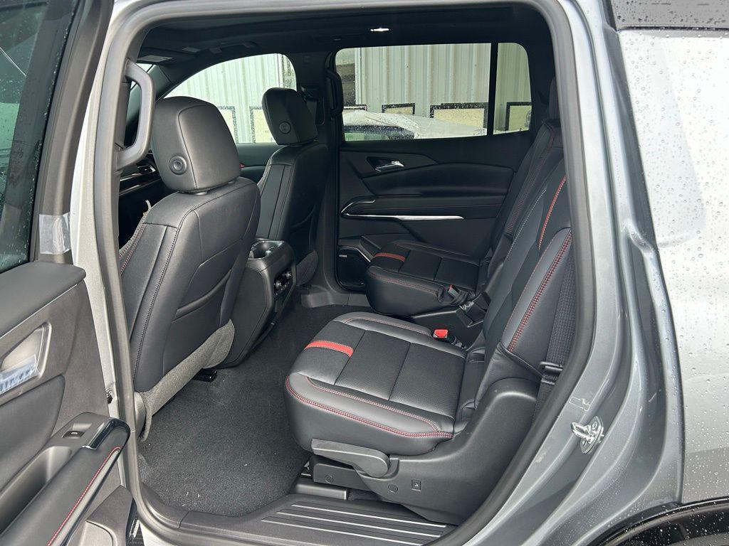 new 2026 Chevrolet Traverse car, priced at $60,795