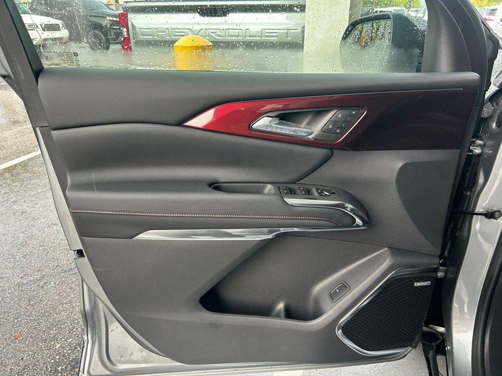 new 2026 Chevrolet Traverse car, priced at $60,795