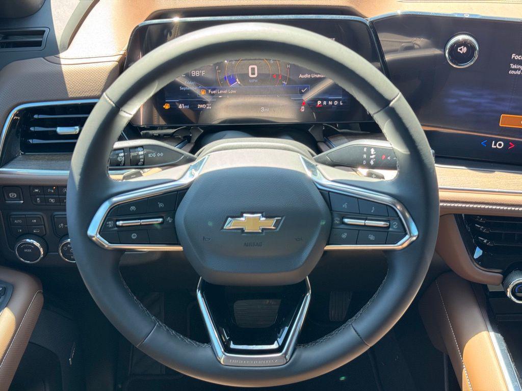 new 2025 Chevrolet Suburban car, priced at $88,790