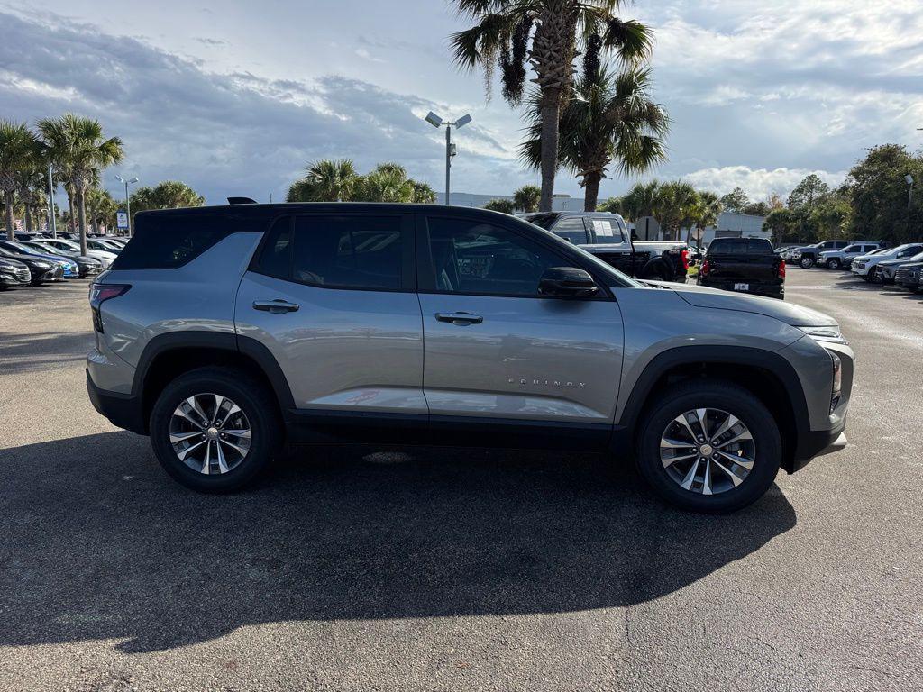 new 2026 Chevrolet Equinox car, priced at $33,985