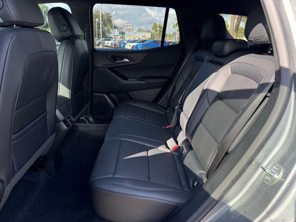 new 2026 Chevrolet Equinox car, priced at $33,985