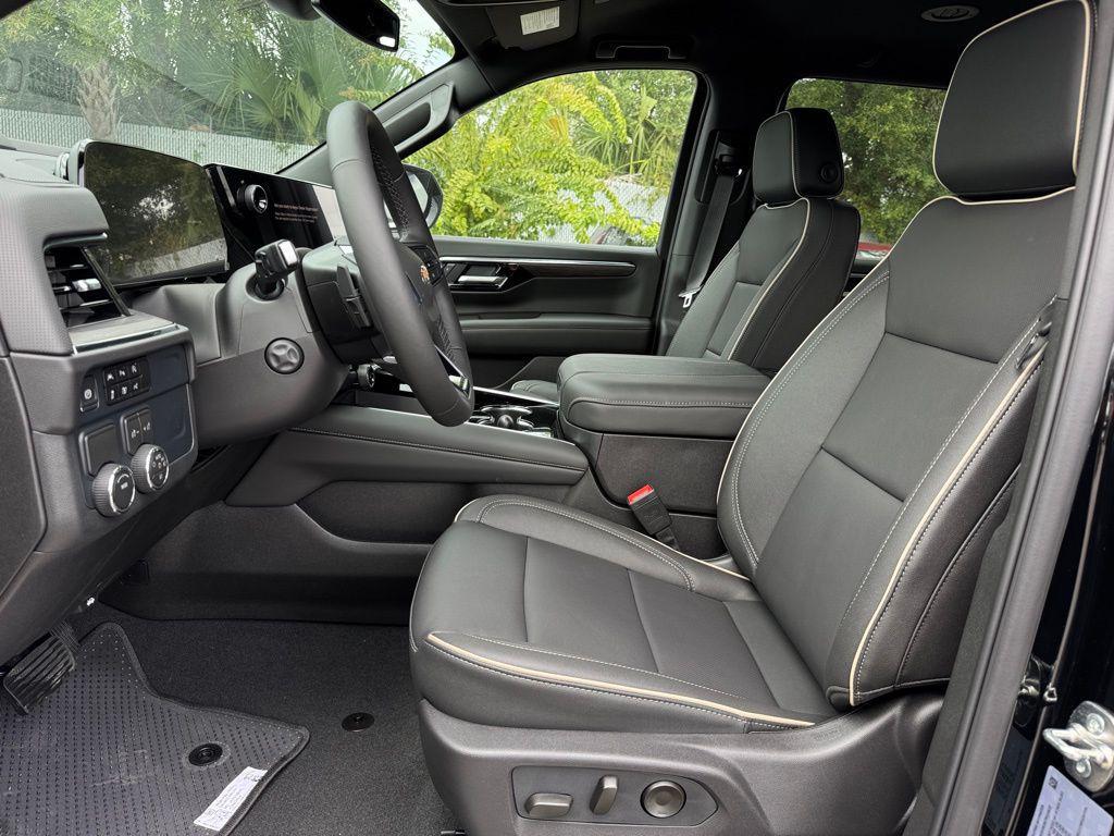 new 2026 Chevrolet Suburban car, priced at $80,895