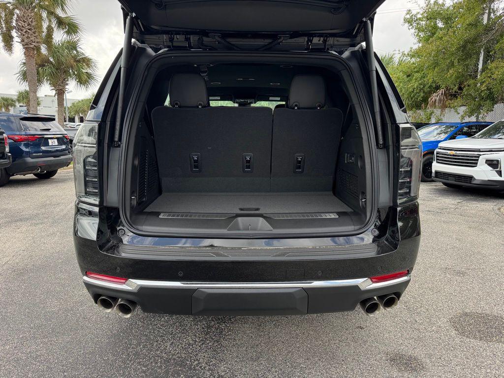 new 2026 Chevrolet Suburban car, priced at $80,895