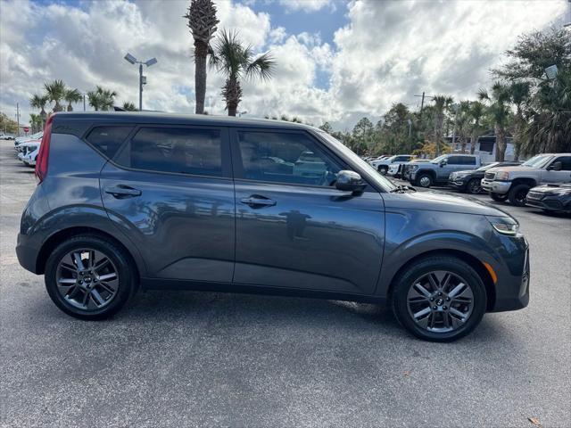 used 2020 Kia Soul car, priced at $15,462