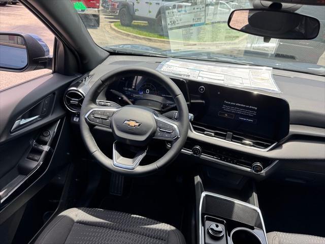new 2026 Chevrolet Equinox car, priced at $31,995