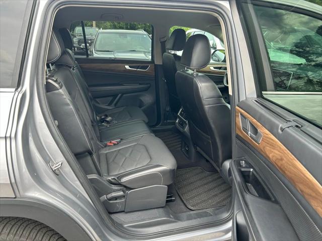 used 2024 Volkswagen Atlas car, priced at $33,344