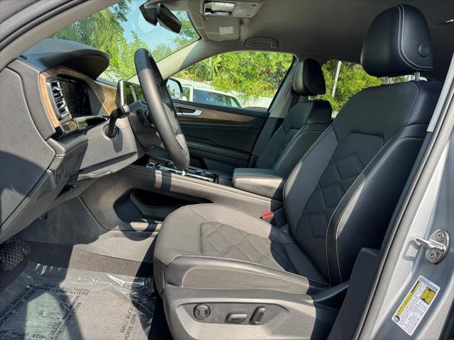 used 2024 Volkswagen Atlas car, priced at $26,177