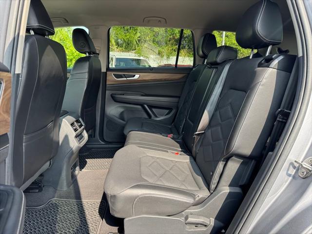 used 2024 Volkswagen Atlas car, priced at $26,177