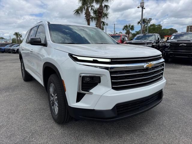 new 2025 Chevrolet Traverse car, priced at $44,095