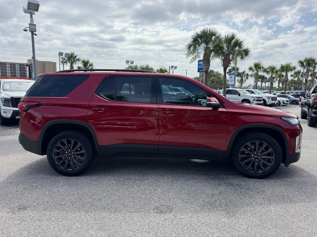 used 2023 Chevrolet Traverse car, priced at $38,171