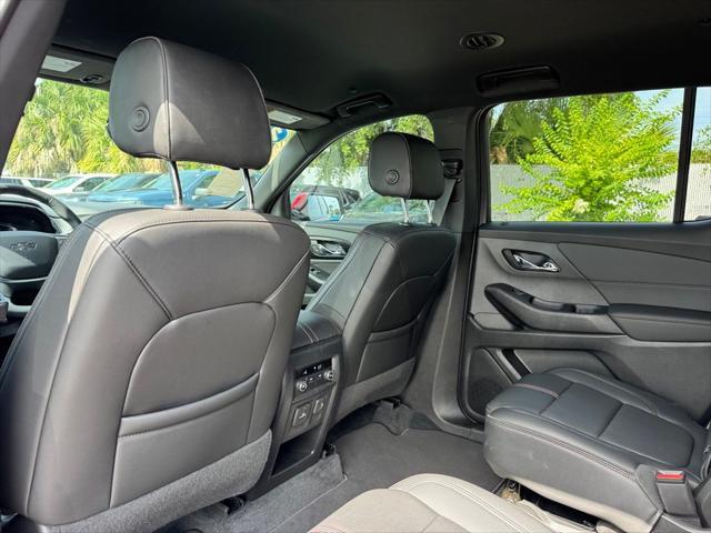 used 2023 Chevrolet Traverse car, priced at $38,171
