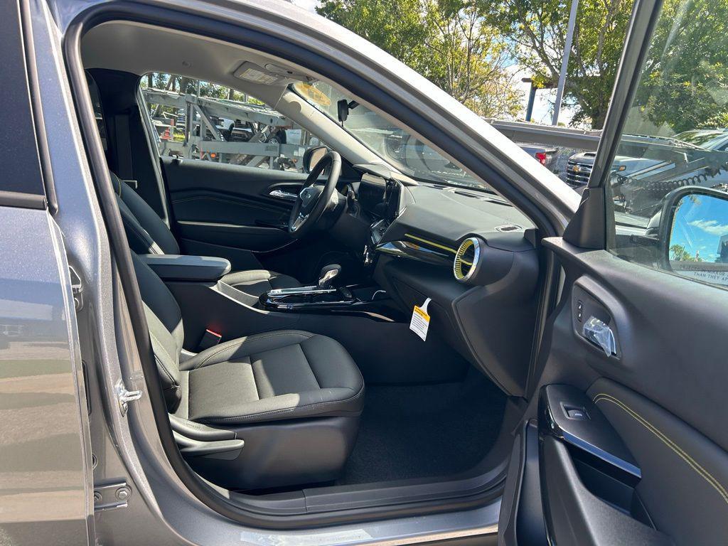 new 2026 Chevrolet Trax car, priced at $27,615