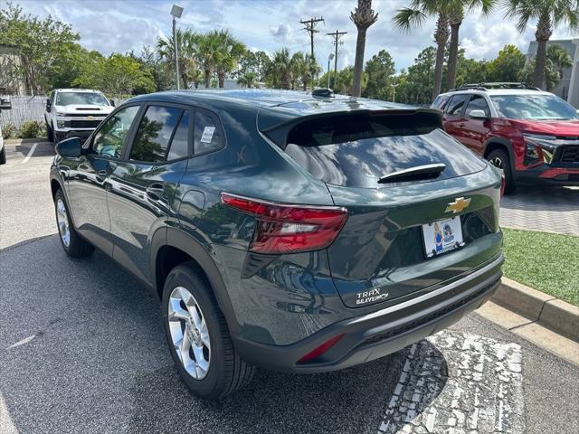 new 2025 Chevrolet Trax car, priced at $23,285