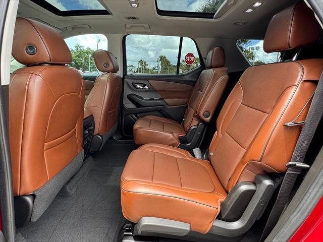 used 2019 Chevrolet Traverse car, priced at $27,186