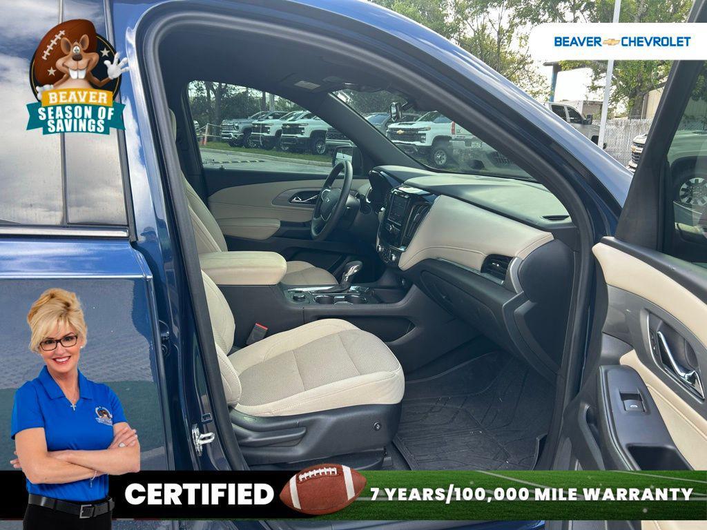 used 2023 Chevrolet Traverse car, priced at $30,884