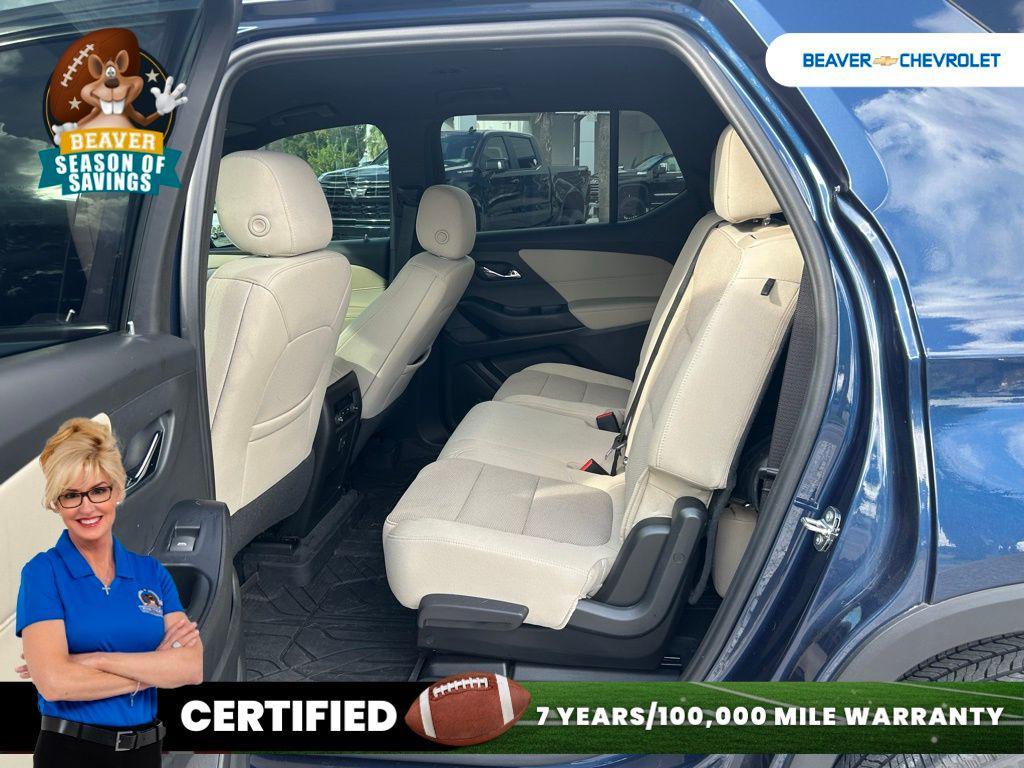 used 2023 Chevrolet Traverse car, priced at $30,884
