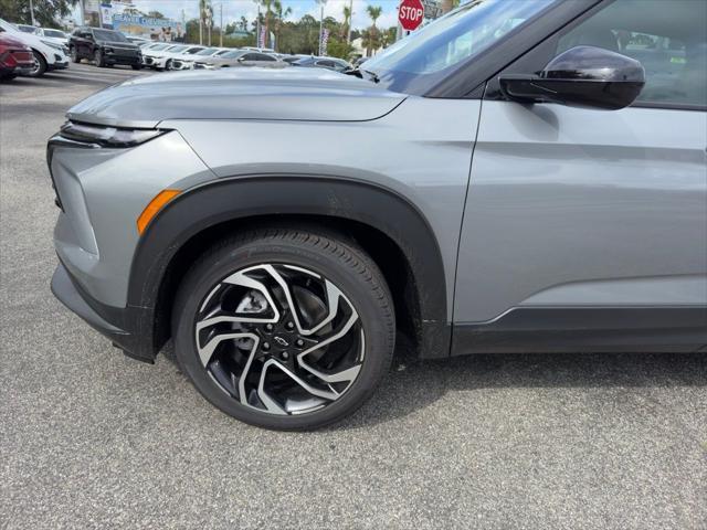 new 2025 Chevrolet TrailBlazer car, priced at $28,995