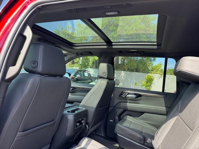 new 2025 Chevrolet Suburban car, priced at $72,675