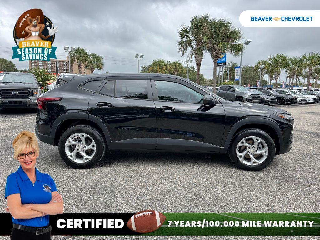 used 2024 Chevrolet Trax car, priced at $21,535